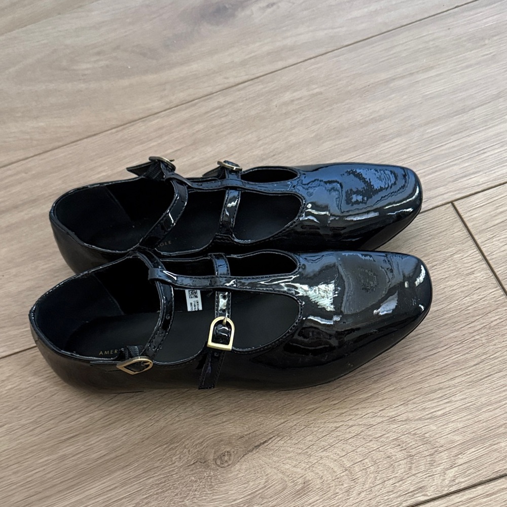 American Eagle Outfitters Black Patent Mary Jane Flats